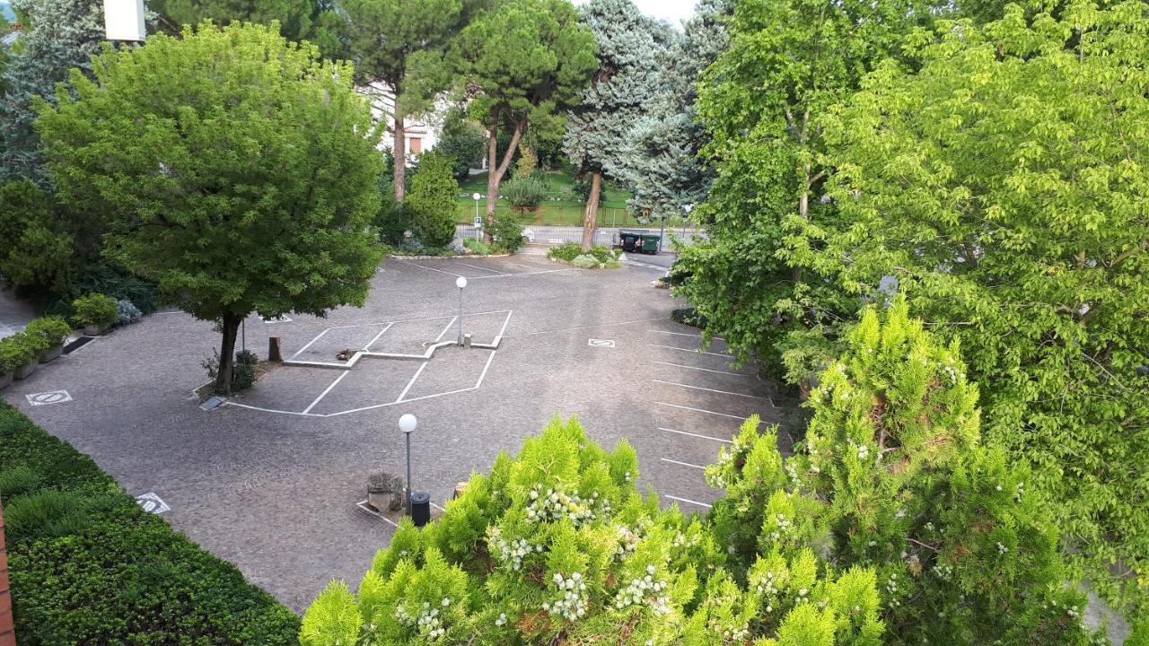 Euromotel Croce Bianca Verona Esterno foto