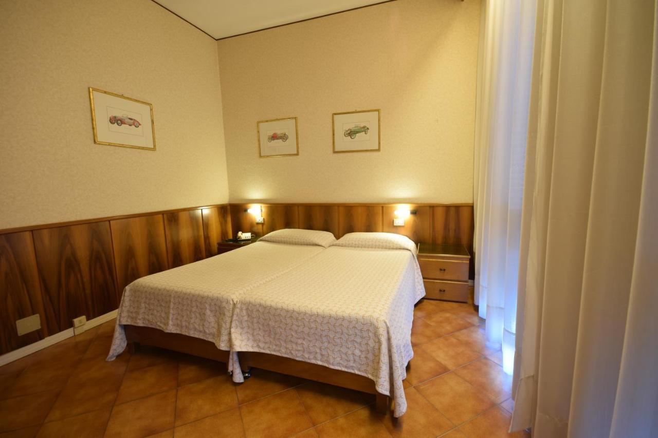 Euromotel Croce Bianca Verona Esterno foto