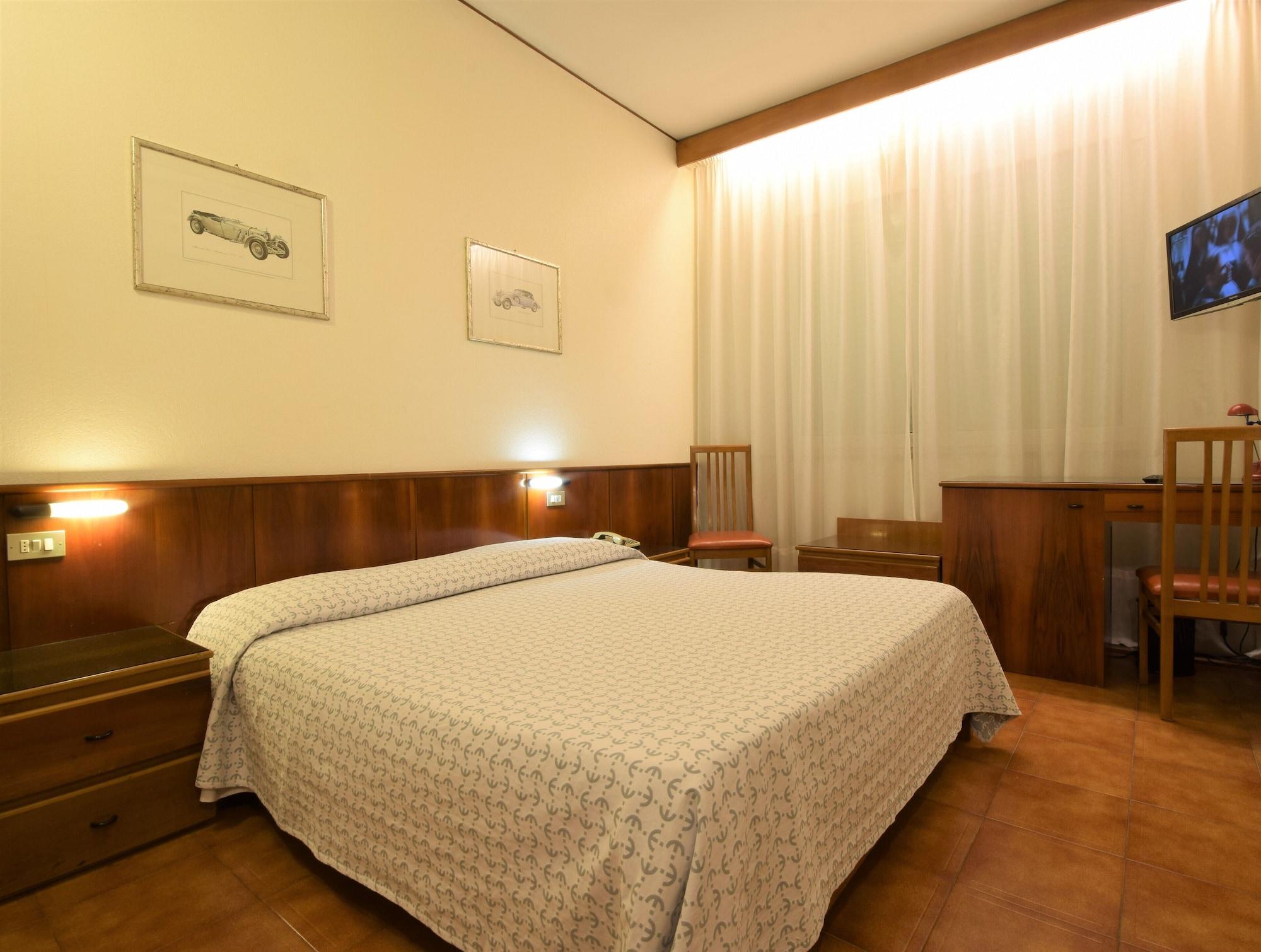 Euromotel Croce Bianca Verona Esterno foto