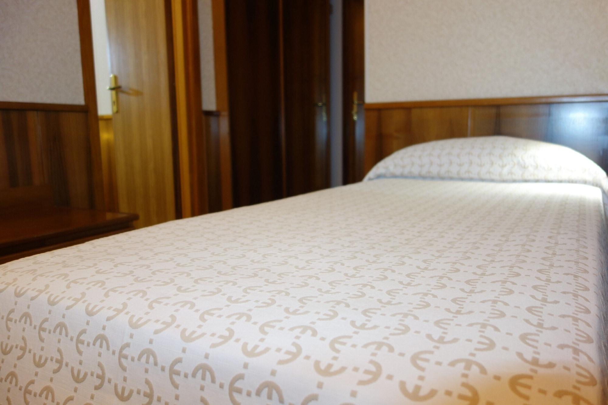 Euromotel Croce Bianca Verona Esterno foto